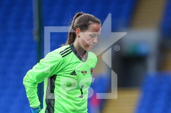 2021-04-13 - Wales Goalkeeper Laura O'Sullivan during the International Women's Friendly football match between Wales and Denmark on April 13, 2021 at the Cardiff City Stadium in Cardiff, Wales - Photo Dan Minto / ProSportsImages / DPPI - AMICHEVOLE FEMMINILE 2021 - GALLES VS DANIMARCA - FRIENDLY MATCH - SOCCER