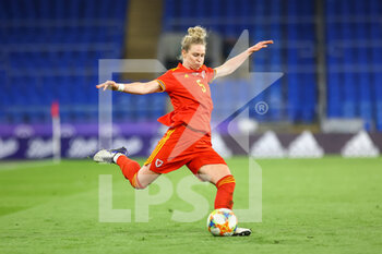 2021-04-13 - Wales Rhiannon Roberts (5) in action during the International Women's Friendly football match between Wales and Denmark on April 13, 2021 at the Cardiff City Stadium in Cardiff, Wales - Photo Dan Minto / ProSportsImages / DPPI - AMICHEVOLE FEMMINILE 2021 - GALLES VS DANIMARCA - FRIENDLY MATCH - SOCCER