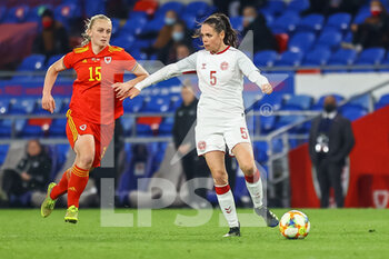 2021-04-13 - Denmark Simone Boye (5) in action during the International Women's Friendly football match between Wales and Denmark on April 13, 2021 at the Cardiff City Stadium in Cardiff, Wales - Photo Dan Minto / ProSportsImages / DPPI - AMICHEVOLE FEMMINILE 2021 - GALLES VS DANIMARCA - FRIENDLY MATCH - SOCCER