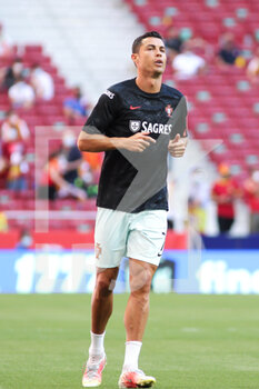 2021-06-04 - Cristiano Ronaldo of Portugal warming up during the international friendly football match between Spain and Portugal on june 4, 2021 at Wanda Metropolitano stadium in Madrid, Spain - Photo Irina R Hipolito / Spain DPPI / DPPI - FRIENDLY FOOTBALL MATCH 2021 BETWEEN SPAIN VS PORTUGAL - FRIENDLY MATCH - SOCCER