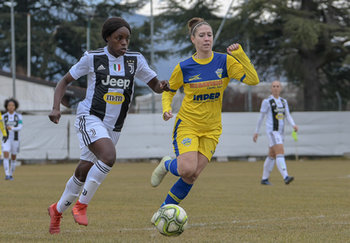 2019-01-30 - Aluko in azione - UPC TAVAGNACCO VS JUVENTUS - WOMEN ITALIAN CUP - SOCCER