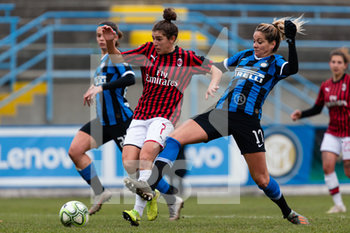 2019-12-11 - Valentina Bergamaschi (Milan) e Julie Debever (Inter) - OTTAVI DI FINALE - INTER VS MILAN - WOMEN ITALIAN CUP - SOCCER