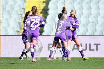 2021-02-14 - Fiorentina Femminile players celebrate after the goal - ACF FIORENTINA FEMMINILE VS FC INTERNAZIONALE  - WOMEN ITALIAN CUP - SOCCER