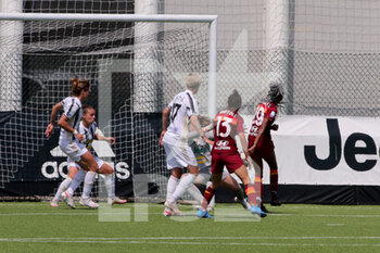 2021-04-25 - Lindsey Thomas (Roma) segna il gol del 1-1 - SEMIFINALE FEMMINILE - JUVENTUS FC VS AS ROMA - WOMEN ITALIAN CUP - SOCCER