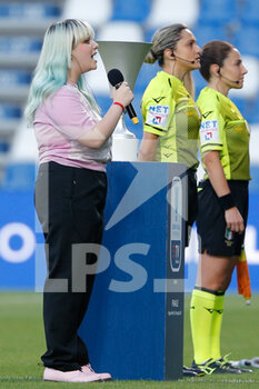 2021-05-30 - Casa di Lego sings the national anthem before the final - FINALE - MILAN VS ROMA - WOMEN ITALIAN CUP - SOCCER