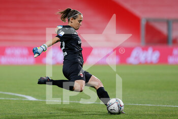 2021-05-30 - Maria Korenciova (AC Milan) in action - FINALE - MILAN VS ROMA - WOMEN ITALIAN CUP - SOCCER