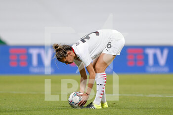 2021-05-30 - Laura Agard (AC Milan) preparing to shoot her penalty - FINALE - MILAN VS ROMA - WOMEN ITALIAN CUP - SOCCER