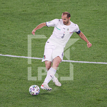 2021-06-11 - Giorgio Chiellini of Italy during the UEFA Euro 2020, Group A, football match between Turkey and Italy on June 11, 2021 at Stadio Olimpico in Rome, Italy - Photo Orange Pictures / DPPI - UEFA EURO 2020, GROUP A, FOOTBALL MATCH - TURKEY VS ITALY - UEFA EUROPEAN - SOCCER