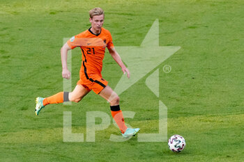2021-06-14 - Frenkie de Jong of the Netherlands during the UEFA Euro 2020, Group C football match between Netherlands and Ukraine on June 13, 2021 at the Johan Cruijff ArenA in Amsterdam, Netherlands - Photo Andre Weening / Orange Pictures / DPPI - UEFA EURO 2020, GROUP C FOOTBALL - NETHERLANDS VS UKRAINE - UEFA EUROPEAN - SOCCER