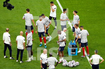 2021-06-15 - The French national team warming up during the UEFA Euro 2020, Group F football match between France and Germany on June 15, 2021 at Allianz Arena in Munich, Germany - Photo Andre Weening / Orange Pictures / DPPI - UEFA EURO 2020, GROUP F - FRANCE VS GERMANY - UEFA EUROPEAN - SOCCER
