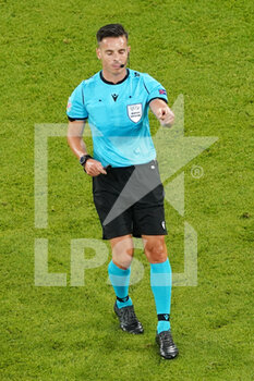 2021-06-15 - Referee Carlos Del Cerro Grande during the UEFA Euro 2020, Group F football match between France and Germany on June 15, 2021 at Allianz Arena in Munich, Germany - Photo Andre Weening / Orange Pictures / DPPI - UEFA EURO 2020, GROUP F - FRANCE VS GERMANY - UEFA EUROPEAN - SOCCER
