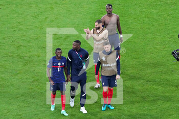 2021-06-15 - Ousmane Dembele, Mike Maignan, Clement Lenglet, Karim Benzema, Paul Pogba of France celebrating at the final whistle during the UEFA Euro 2020, Group F football match between France and Germany on June 15, 2021 at Allianz Arena in Munich, Germany - Photo Andre Weening / Orange Pictures / DPPI - UEFA EURO 2020, GROUP F - FRANCE VS GERMANY - UEFA EUROPEAN - SOCCER
