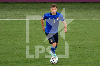2021-06-16 - Nicolo' Barella of Italy seen in action during the UEFA Euro 2020 Group A - Italy vs Switzerland at the Olimpic Stadium in Rome. - UEFA EURO 2020 GROUP A - ITALY VS SWITZERLAND - UEFA EUROPEAN - SOCCER