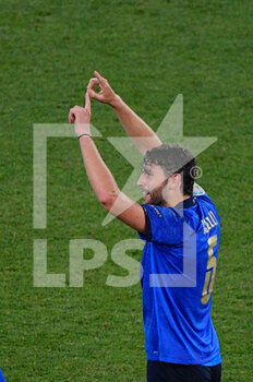 2021-06-16 - Manuel Locatelli of Italy celebrates after scoring goal 1-0  during the UEFA Euro 2020 Group A - Italy vs Switzerland at the Olimpic Stadium in Rome. - UEFA EURO 2020 GROUP A - ITALY VS SWITZERLAND - UEFA EUROPEAN - SOCCER