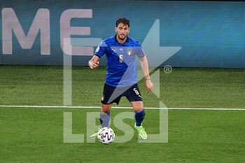 2021-06-16 - Manuel Locatelli of Italy seen in action during the UEFA Euro 2020 Group A - Italy vs Switzerland at the Olimpic Stadium in Rome. - UEFA EURO 2020 GROUP A - ITALY VS SWITZERLAND - UEFA EUROPEAN - SOCCER