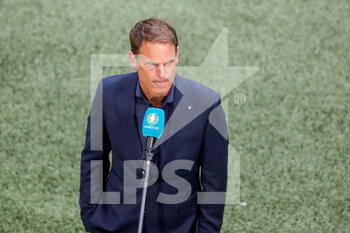 2021-06-17 - Coach Frank de Boer of the Netherlands during the UEFA Euro 2020, Group C football match between Netherlands and Austria on June 17, 2021 at the Johan Cruijff ArenA in Amsterdam, Netherlands - Photo Marcel ter Bals / Orange Pictures / DPPI - UEFA EURO 2020, GROUP C - NETHERLANDS VS AUSTRIA - UEFA EUROPEAN - SOCCER