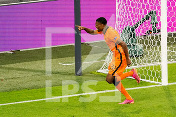 2021-06-17 - Denzel Dumfries of the Netherlands celebrates after scoring his sides second goal during the UEFA Euro 2020, Group C football match between Netherlands and Austria on June 17, 2021 at the Johan Cruijff ArenA in Amsterdam, Netherlands - Photo Andre Weening / Orange Pictures / DPPI - UEFA EURO 2020, GROUP C - NETHERLANDS VS AUSTRIA - UEFA EUROPEAN - SOCCER