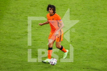 2021-06-17 - Nathan Ake of the Netherlands during the UEFA Euro 2020, Group C football match between Netherlands and Austria on June 17, 2021 at the Johan Cruijff ArenA in Amsterdam, Netherlands - Photo Marcel ter Bals / Orange Pictures / DPPI - UEFA EURO 2020, GROUP C - NETHERLANDS VS AUSTRIA - UEFA EUROPEAN - SOCCER