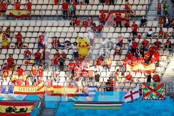 2021-06-19 - Fans of Spain during the UEFA Euro 2020, Group E football match between Spain and Poland on June 19, 2021 at La Cartuja stadium in Seville, Spain - Photo Joaquin Corchero / Spain DPPI / DPPI - UEFA EURO 2020, GROUP E - SPAIN VS POLAND - UEFA EUROPEAN - SOCCER