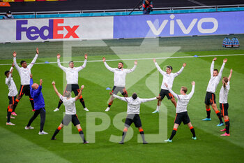 2021-06-21 - Warming up team Netherlands during the UEFA Euro 2020, Group C football match between North Macedonia and Netherlands on June 21, 2021 at the Johan Cruijff ArenA in Amsterdam, Netherlands - Photo Marcel ter Bals / Orange Pictures / DPPI - UEFA EURO 2020, GROUP C - NORTH MACEDONIA VS NETHERLANDS - UEFA EUROPEAN - SOCCER