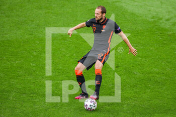 2021-06-21 - Daley Blind of the Netherlands during the UEFA Euro 2020, Group C football match between North Macedonia and Netherlands on June 21, 2021 at the Johan Cruijff ArenA in Amsterdam, Netherlands - Photo Marcel ter Bals / Orange Pictures / DPPI - UEFA EURO 2020, GROUP C - NORTH MACEDONIA VS NETHERLANDS - UEFA EUROPEAN - SOCCER