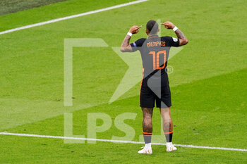2021-06-21 - Memphis Depay of the Netherlands celebrates after scoring his sides first goal during the UEFA Euro 2020, Group C football match between North Macedonia and Netherlands on June 21, 2021 at the Johan Cruijff ArenA in Amsterdam, Netherlands - Photo Andre Weening / Orange Pictures / DPPI - UEFA EURO 2020, GROUP C - NORTH MACEDONIA VS NETHERLANDS - UEFA EUROPEAN - SOCCER