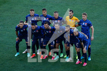 2021-06-23 - Team of Slovakia during the UEFA Euro 2020, Group E football match between Slovakia and Spain on June 23, 2021 at La Cartuja stadium in Seville, Spain - Photo Joaquin Corchero / Spain DPPI / DPPI - UEFA EURO 2020, GROUP E - SLOVAKIA VS SPAIN - UEFA EUROPEAN - SOCCER