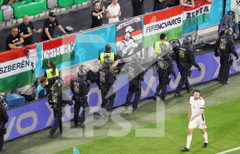 2021-06-23 - Police illustration during the UEFA Euro 2020, Group F football match between Germany and Hungary on June 23, 2021 at Allianz Arena in Munich, Germany - Photo Jurgen Fromme / firo Sportphoto / DPPI - UEFA EURO 2020, GROUP F - GERMANY AND HUNGARY - UEFA EUROPEAN - SOCCER