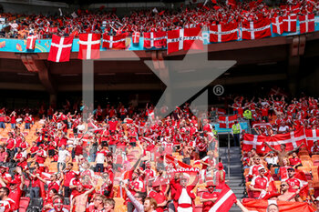 2021-06-26 - Fans of Denmark during the UEFA Euro 2020, round of 16 football match between Wales and Denmark on June 26, 2021 at the Johan Cruijff ArenA in Amsterdam, Netherlands - Photo Marcel ter Bals / Orange Pictures / DPPI - UEFA EURO 2020, ROUND OF 16 - WALES AND DENMARK - UEFA EUROPEAN - SOCCER