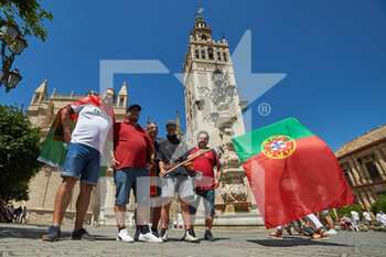 2021-06-27 - Fans of Portugal before the UEFA EURO 2020, Round of 16 football match between Belgium and Portugal on June 27, 2021 at La Cartuja stadium in Seville, Spain - Photo Joaquin Corchero / Spain DPPI / DPPI - UEFA EURO 2020, ROUND OF 16 - BELGIUM VS PORTUGAL - UEFA EUROPEAN - SOCCER