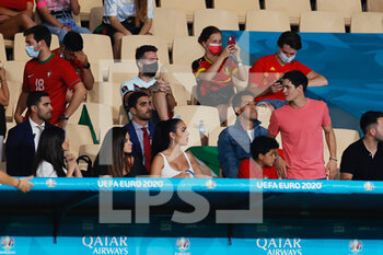 2021-06-27 - Georgina Rodriguez, wife of Cristiano Ronaldo, is seen in stands during the UEFA EURO 2020, Round of 16 football match between Belgium and Portugal on June 27, 2021 at La Cartuja stadium in Seville, Spain - Photo Joaquin Corchero / Spain DPPI / DPPI - UEFA EURO 2020, ROUND OF 16 - BELGIUM VS PORTUGAL - UEFA EUROPEAN - SOCCER