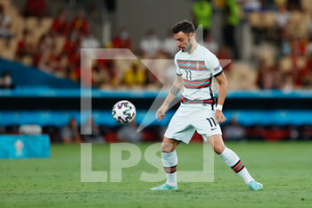 2021-06-27 - Bruno Fernandes of Portugal during the UEFA EURO 2020, Round of 16 football match between Belgium and Portugal on June 27, 2021 at La Cartuja stadium in Seville, Spain - Photo Joaquin Corchero / Spain DPPI / DPPI - UEFA EURO 2020, ROUND OF 16 - BELGIUM VS PORTUGAL - UEFA EUROPEAN - SOCCER