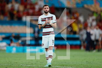 2021-06-27 - Bruno Fernandes of Portugal at the final whistle during the UEFA EURO 2020, Round of 16 football match between Belgium and Portugal on June 27, 2021 at La Cartuja stadium in Seville, Spain - Photo Joaquin Corchero / Spain DPPI / DPPI - UEFA EURO 2020, ROUND OF 16 - BELGIUM VS PORTUGAL - UEFA EUROPEAN - SOCCER