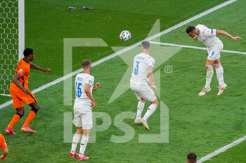 2021-06-27 - Tomas Holes of Czech Republic scoring his sides first goal during the UEFA Euro 2020, Round of 16 football match between Netherlands and Czech Republic on June 27, 2021 at Puskas Arena in Budapest, Hungary - Photo Andre Weening / Orange Pictures / DPPI - UEFA EURO 2020, ROUND OF 16 - NETHERLANDS VS CZECH REPUBLIC - UEFA EUROPEAN - SOCCER