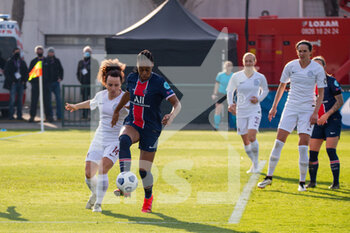 2021-03-09 - Petra Vystejnova of AC Sparta Praha and Marie Antoinette Katoto of Paris Saint Germain fight for the ball during the UEFA Women's Champions League, round of 16, 1st leg football match between Paris Saint-Germain and AC Sparta Praha on March 8, 2021 at Georges Lefevre stadium in Saint-Germain-en-Laye, France - Photo Antoine Massinon / A2M Sport Consulting / DPPI - PARIS SAINT-GERMAIN AND AC SPARTA PRAHA - UEFA CHAMPIONS LEAGUE WOMEN - SOCCER