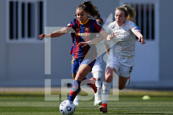 2021-03-24 - Patricia Guijarro (FC Barcelona) e Lauren Hemp (Manchester City) - BARCELONA WOMEN VS MANCHESTER CITY - UEFA CHAMPIONS LEAGUE WOMEN - SOCCER