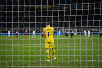 2018-12-11 - Handanovic durante la partita di calcio Champions League Inter Vs PSV Eindhoven - INTER VS PSV - UEFA CHAMPIONS LEAGUE - SOCCER