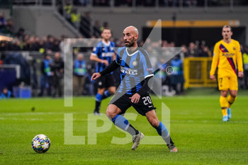 2019-12-10 - Borja Valero (Inter) - FASE A GIRONI - GIORNATA 6 - INTER VS BARCELLONA  - UEFA CHAMPIONS LEAGUE - SOCCER