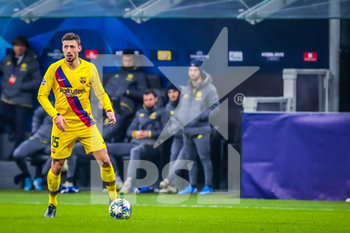 2020-01-01 - Clement Lenglet of FC Barcelona during Champions League season 2019/20 - Photo credit Fabrizio Carabelli - SOCCER CHAMPIONS LEAGUE SEASON 2019/20 - UEFA CHAMPIONS LEAGUE - SOCCER