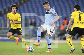 2020-10-20 - ROME, ITALY -  October 20 : Serjei Milinkovic( 21 ) of SS Lazio in Action during the UEFA Champions League group f soccer match between SS Lazio and Borussia Dortmund at Stadio Olimpico on October 20,2020 in Rome,Italy  - SS LAZIO VS BORUSSIA DORTMUND - UEFA CHAMPIONS LEAGUE - SOCCER
