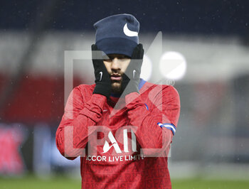 2020-10-20 - Neymar Jr of PSG during the warm up before the UEFA Champions League, Group Stage, Group H football match between Paris Saint-Germain (PSG) and Manchester United (Man U) on October 20, 2020 at Parc des Princes stadium in Paris, France - Photo Jean Catuffe / DPPI - PARIS SAINT-GERMAIN (PSG) VS MANCHESTER UNITED (MAN U) - UEFA CHAMPIONS LEAGUE - SOCCER