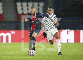2020-10-20 - Layvin Kurzawa of PSG, Anthony Martial of Manchester United during the UEFA Champions League, Group Stage, Group H football match between Paris Saint-Germain (PSG) and Manchester United (Man U) on October 20, 2020 at Parc des Princes stadium in Paris, France - Photo Jean Catuffe / DPPI - PARIS SAINT-GERMAIN (PSG) VS MANCHESTER UNITED (MAN U) - UEFA CHAMPIONS LEAGUE - SOCCER