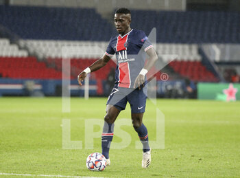 2020-10-20 - Idrissa Gueye Gana of PSG during the UEFA Champions League, Group Stage, Group H football match between Paris Saint-Germain (PSG) and Manchester United (Man U) on October 20, 2020 at Parc des Princes stadium in Paris, France - Photo Jean Catuffe / DPPI - PARIS SAINT-GERMAIN (PSG) VS MANCHESTER UNITED (MAN U) - UEFA CHAMPIONS LEAGUE - SOCCER