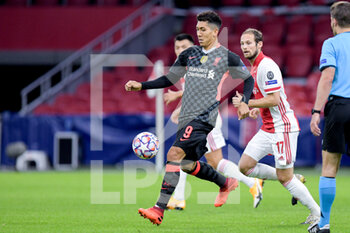 2020-10-21 - Roberto Firmino of Liverpool FC, Daley Blind of Ajax during the UEFA Champions League, Group Stage, Group D football match between Ajax and Liverpool on October 21, 2020 at Johan Cruijff ArenA in Amsterdam, Netherlands - Photo Gerrit van Keulen / Orange Pictures / DPPI - AJAX VS LIVERPOOL - UEFA CHAMPIONS LEAGUE - SOCCER