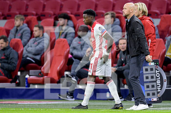2020-10-21 - Substitute player Quincy Promes of Ajax in exchange for Mohammed Kudus of Ajax during the UEFA Champions League, Group Stage, Group D football match between Ajax and Liverpool on October 21, 2020 at Johan Cruijff ArenA in Amsterdam, Netherlands - Photo Gerrit van Keulen / Orange Pictures / DPPI - AJAX VS LIVERPOOL - UEFA CHAMPIONS LEAGUE - SOCCER