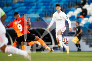 2020-10-21 - Marco Asensio of Real Madrid and Bruno 