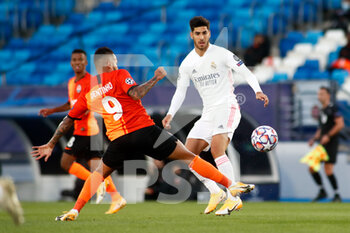 2020-10-21 - Marco Asensio of Real Madrid and Bruno 