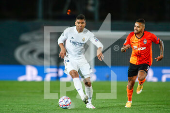 2020-10-21 - Carlos Henrique Casemiro of Real Madrid and Bruno 