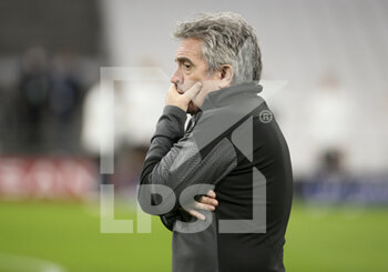 2020-10-27 - Assistant coach of Manchester City Juan Manuel Lillo during the UEFA Champions League, Group Stage, Group C football match between Olympique de Marseille and Manchester City on October 27, 2020 at Orange Velodrome stadium in Marseille, France - Photo Jean Catuffe / DPPI - OLYMPIQUE DE MARSEILLE VS MANCHESTER CITY - UEFA CHAMPIONS LEAGUE - SOCCER