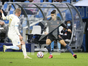 2020-10-27 - Joao Cancelo of Manchester City during the UEFA Champions League, Group Stage, Group C football match between Olympique de Marseille and Manchester City on October 27, 2020 at Orange Velodrome stadium in Marseille, France - Photo Jean Catuffe / DPPI - OLYMPIQUE DE MARSEILLE VS MANCHESTER CITY - UEFA CHAMPIONS LEAGUE - SOCCER